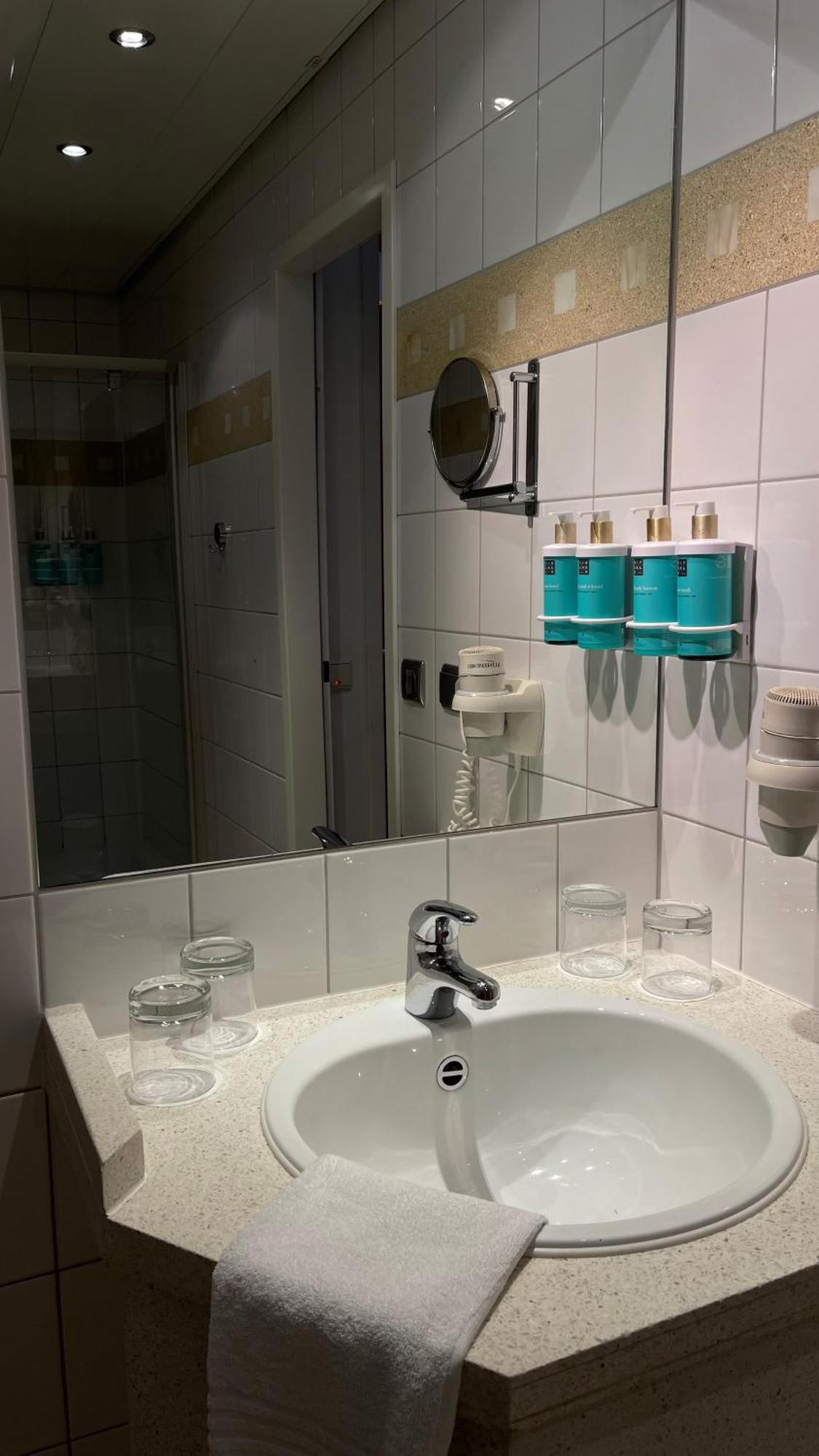 Novotel Хильдесхайм Экстерьер фото